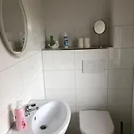 Апартаменты Gaestehaus Boenebuettel-nahe Neumuenster Netflix