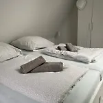 Gaestehaus Boenebuettel-nahe Neumuenster Netflix Bonebuttel